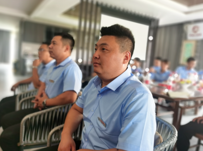 【在一起，更精彩】