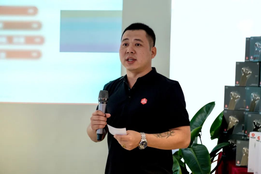 心相融·创未来丨MG不朽情缘官网物流2022年中总结会议