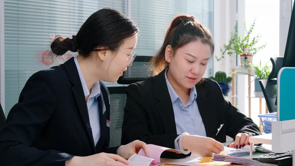 物流节特辑 | 物流人：汇聚微光，筑梦前行